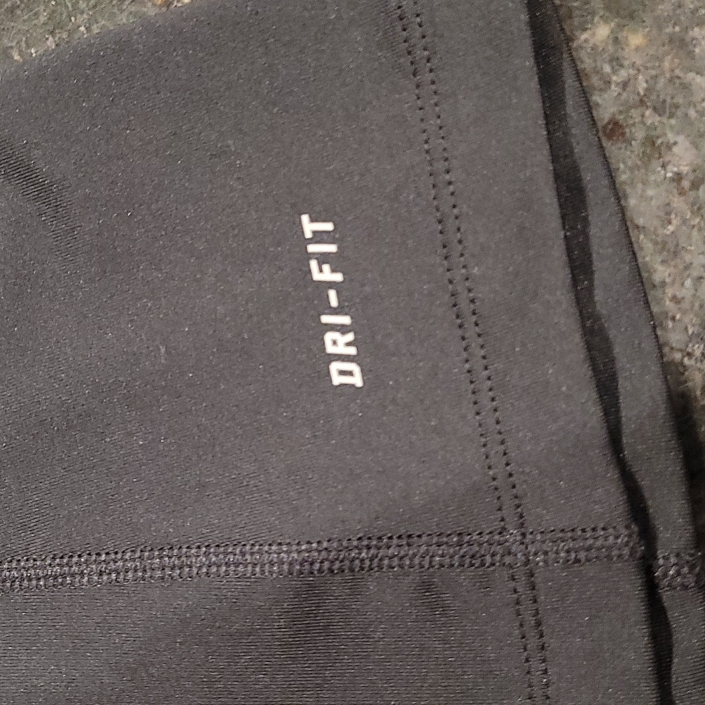 Nike Dri-Fit Compression Tank Top - Picture 5 of 8